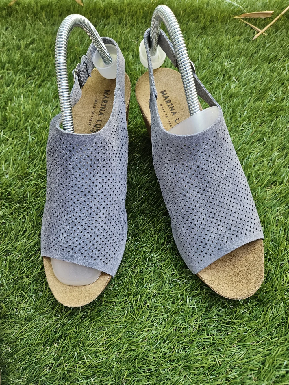 NWOB Marina Luna Italy Sandals 9.5 (40) Genuine Gray Suede Cork Wedge Comfort